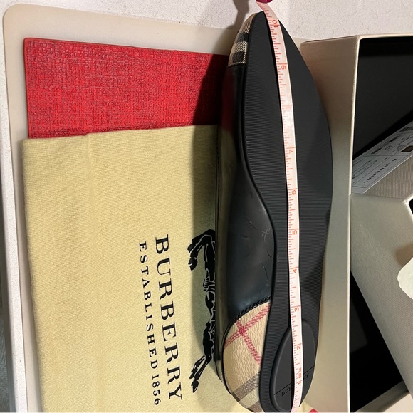 BURBERRY AUTHENTIC HAYMARKET YATES COATED CANVAS LEATHER BALLET… - Picture 14 of 17